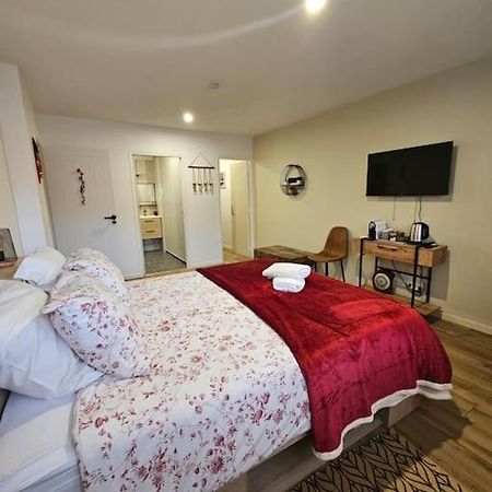 Chambre D'Hote Aphrodite Sainte-Geneviève-des-Bois Esterno foto